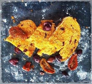 Tomatoes & Olives Bread